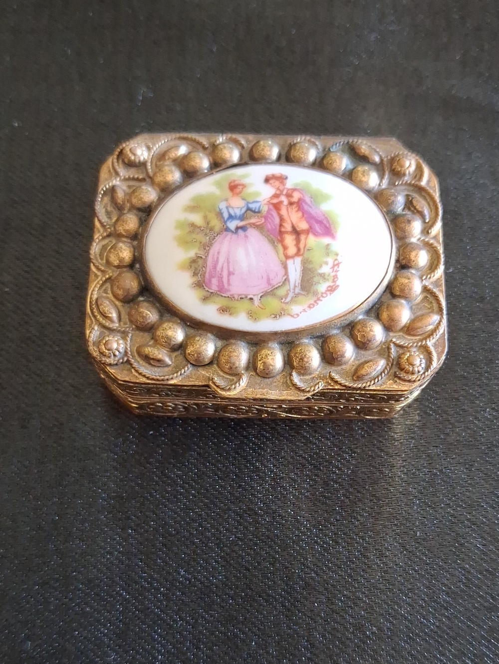 Vintage Porcelain & Gold-Tone Trinket Box in Pink and Gold